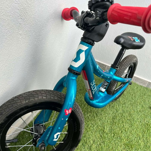 Scott Contessa Balance Bike like new for Kids