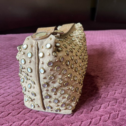 Kathy leather shoulder bag like new with stones beige