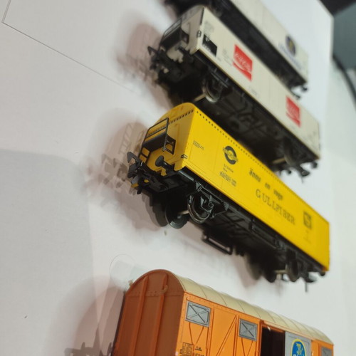 Fleischmann HO commercial train wagons, set of 4
