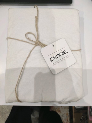 Crib sheet with elastic new, 75x240 +20