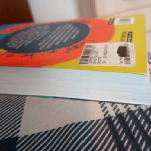 Skylos book like new