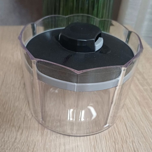 Tupperware airtight container 500ml, new
