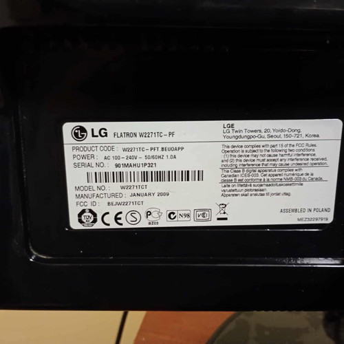 LG Flatron W2271TC 22 inch monitor like new, Full HD, webcam