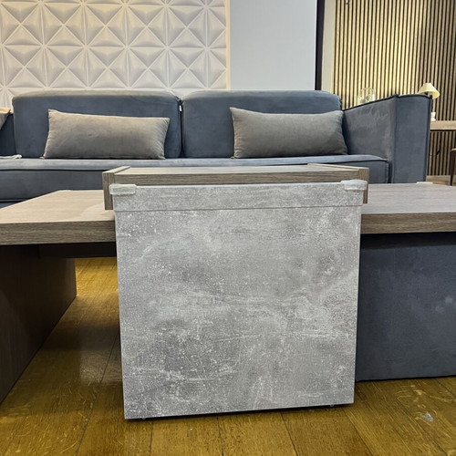Coffee table with 2 stools