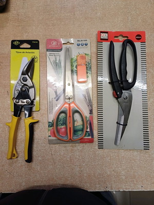 Scissors set with two for sheet metal and one for plants
