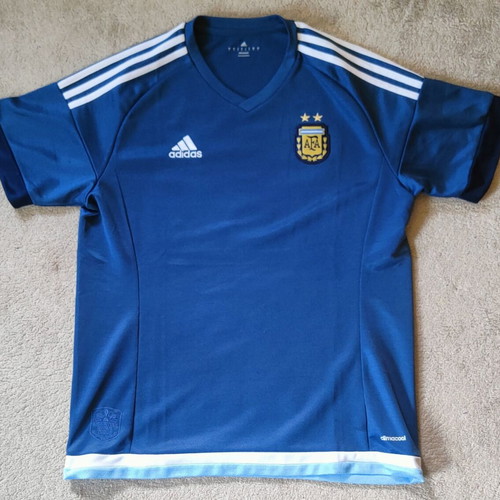Argentina National Team Jersey 15/16 Adidas Large like new, blue