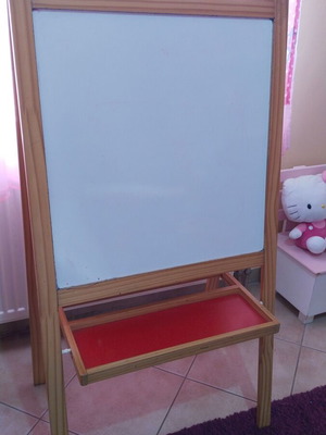 IKEA Children's Easel used with minor damage