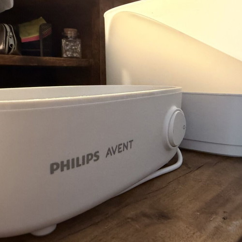 Philips Avent Electric Steam Sterilizer 3 in 1 like new