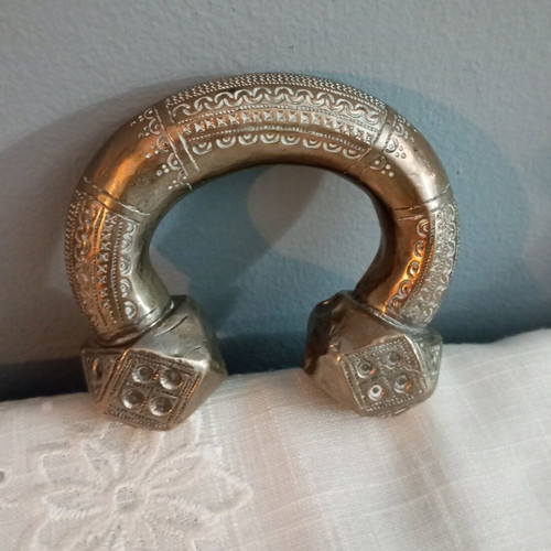 Pharmakero silver 500 bracelet used, large ethnic design