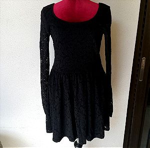 Δαντελένιο μακρυμάνικο μαύρο φόρεμα H&M Divided No34 (Small)
