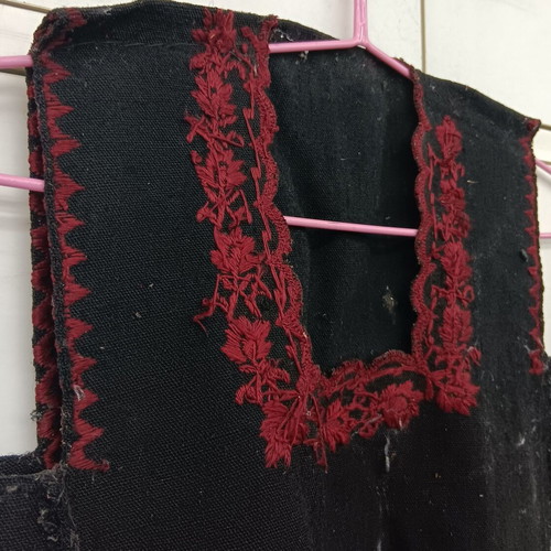 Collectible traditional wool dress vintage No 130 used
