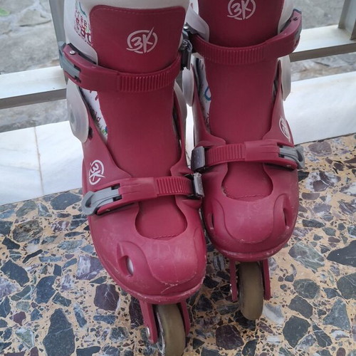 Roller skates with adjustable size 36-40