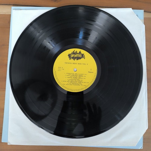 Techno Beatbox Vol. 3 vinyl LP like new, electronic music compilation