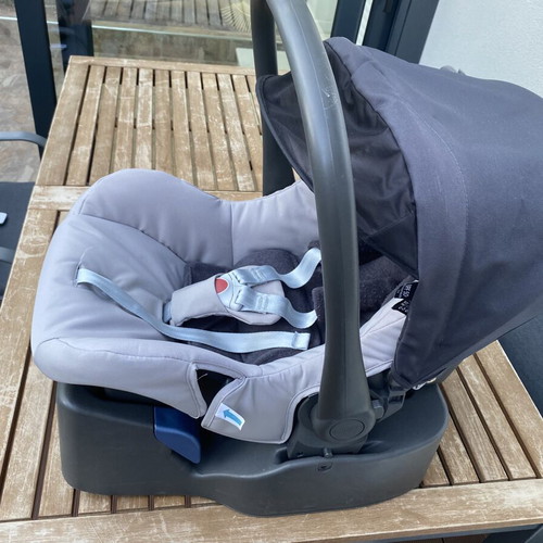 Inglesina baby car seat 0–13 kg
