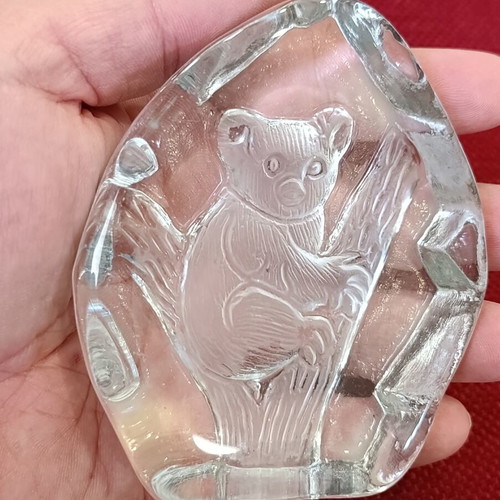 Vintage glass koala decoration from Australia, like new