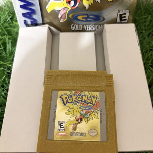 Pokémon Gold Game Boy Color used with box and manual