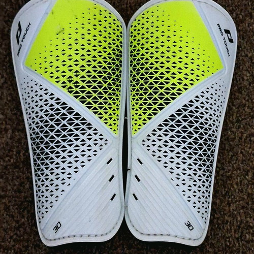 Pro Touch football shin guards used, 3D, comfortable fit