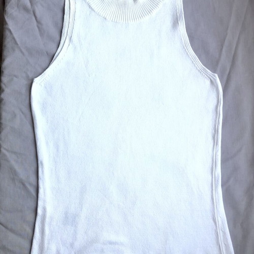 Benetton white knitted sleeveless top with mock neck, like new, S