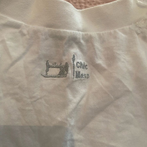 Chic Mess white cotton blouse new with distinctive sleeves