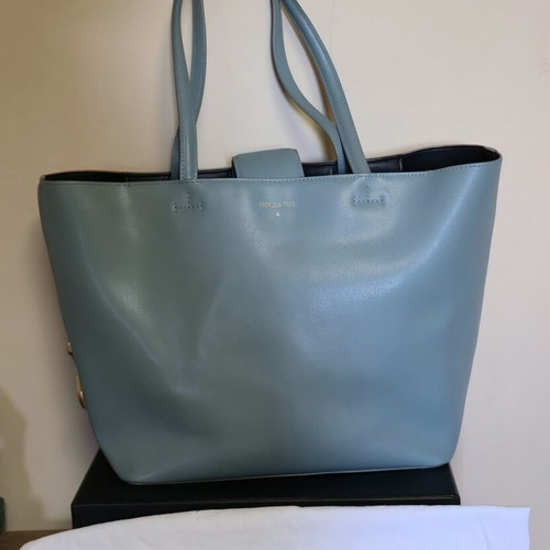 Patrizia Pepe shoulder bag used, turquoise leather, one main compartment