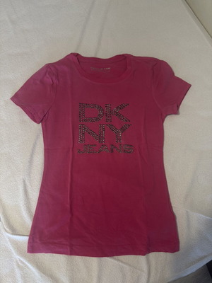 DKNY women's T-shirt pink like new