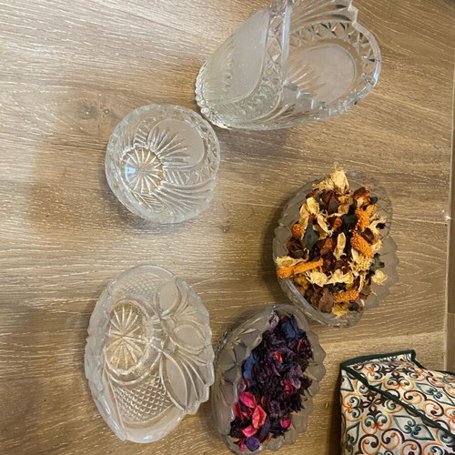 Crystal set like new