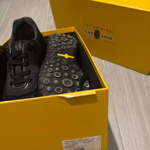 Car Shoe black shoes like new, size 43