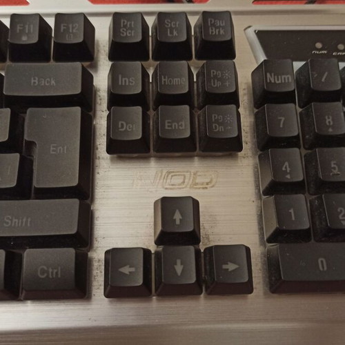 NOD Silversky Keyboard used, wired aluminum with lighting, not working