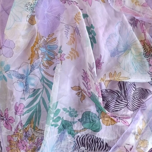 Scarf and shawl like new, purple