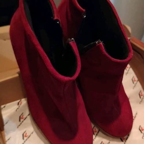 Smart Cronos Castor Ankle Boots Like New, Leather Size 39, 10 cm Heel