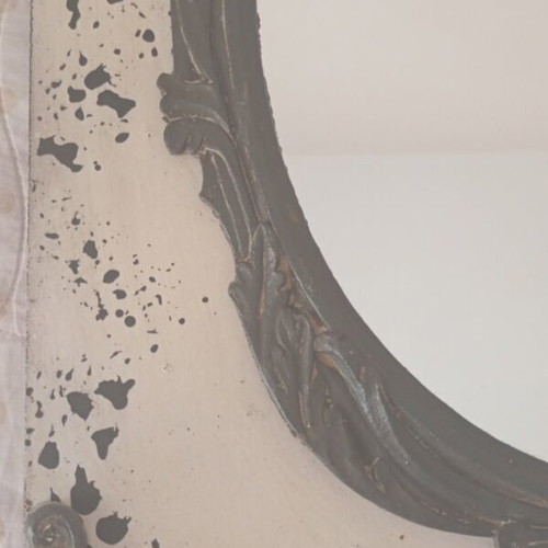 Vintage mirror 36×46 like new