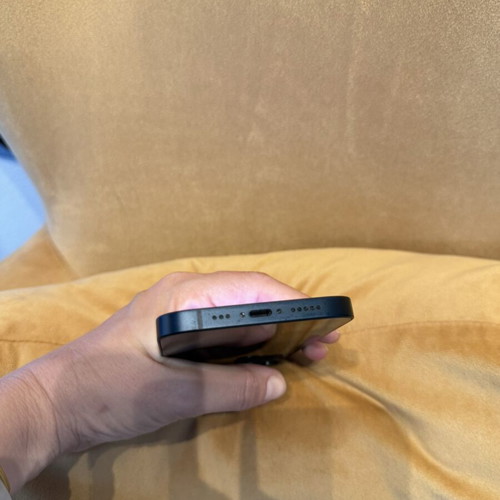iPhone 13 128 GB used, black, very good condition