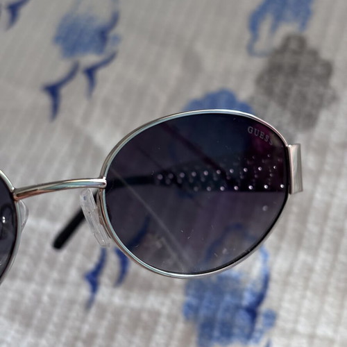 Guess sunglasses, black and silver