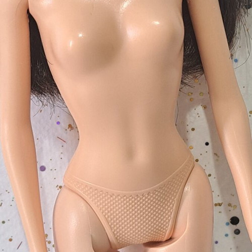 My Scene Shopping Spree Nolee doll used with flaws