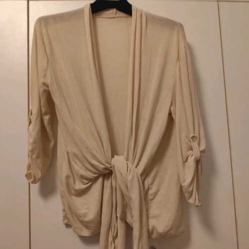 Cream cardigan like new, elastic, one size