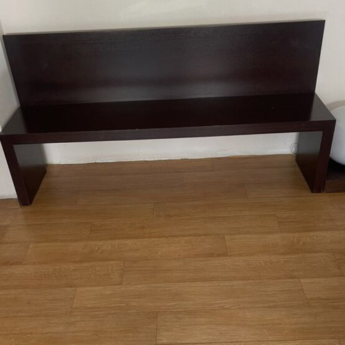 Wooden bench with floor lamp like new