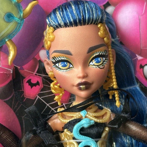 Monster High Scary Sweet Birthday Cleo doll new