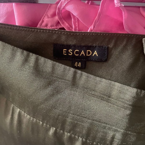 Escada silk pants dark green size 44 like new