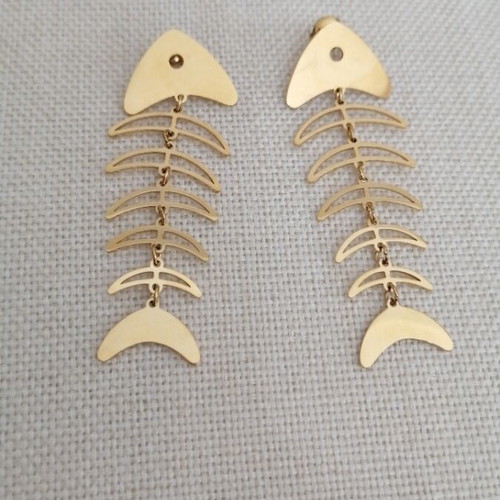 Fishbone earrings new and unused