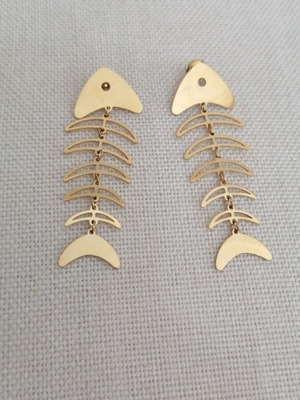 Fishbone earrings new and unused