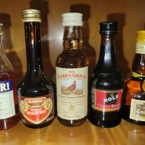 Vintage miniature bottles collection of 19 sealed pieces pre-1993