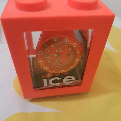 Ice watch new in nice packaging
