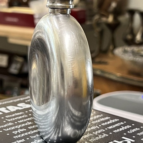 Sheffield Rose English Pewter flask used, about 10cm