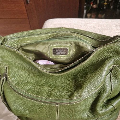Furla leather shoulder bag green like new