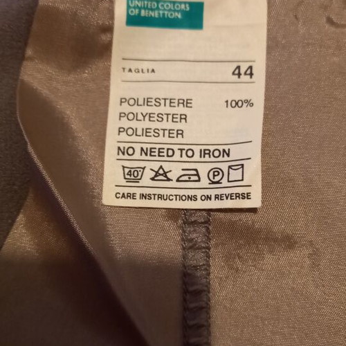 Benetton khaki pants like new, size large