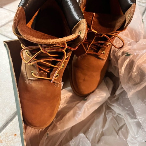 Timberland women's boots like new, brown Wheat Nubuck