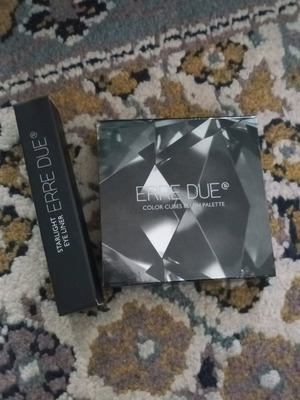 Erre Due liner and blush duo set new