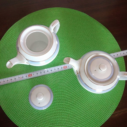 Porcelain teapots from Czechoslovakia used, set of two