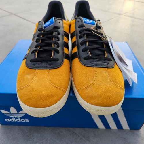 Adidas Gazelle Team 75th Anniversary -  80,00 - Vendora.cy