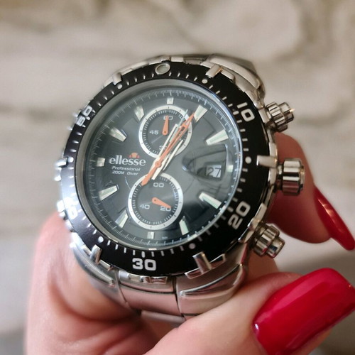 Ellesse Professional Diver Chronograph watch like new, 200M, sapphire crystal